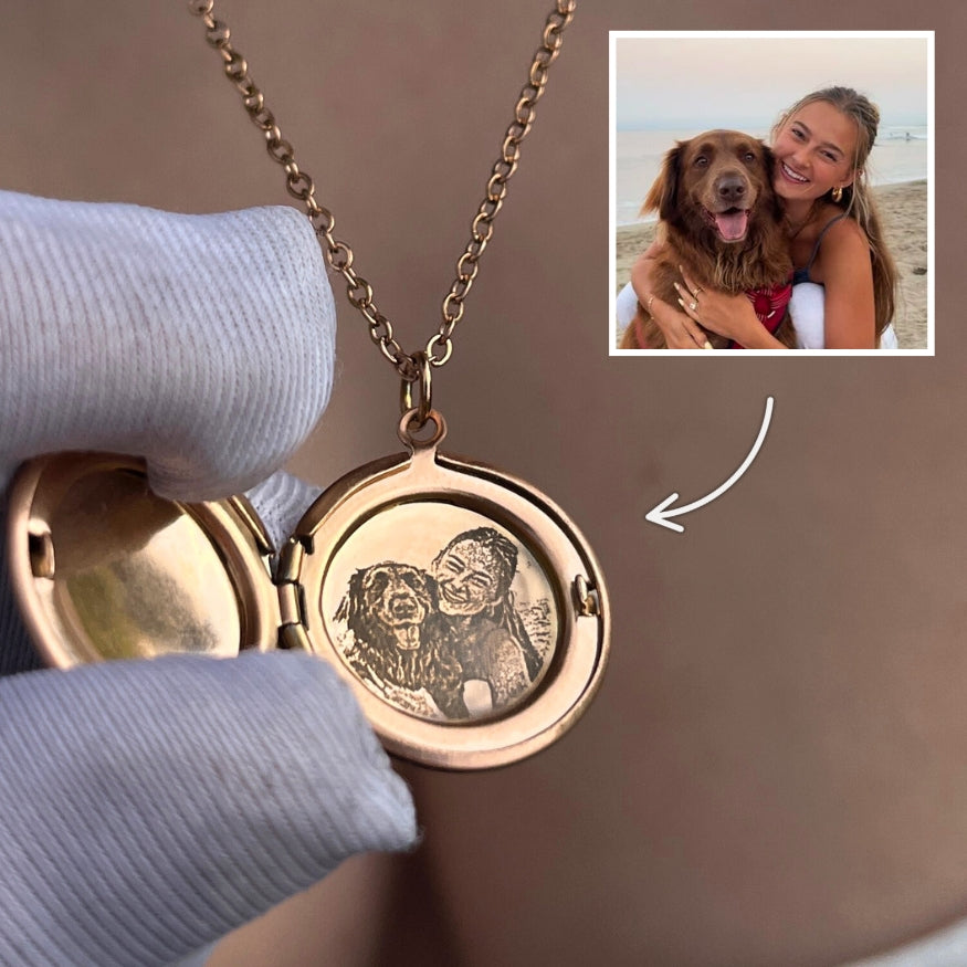 Vyklápěcí medailonek s fotografií