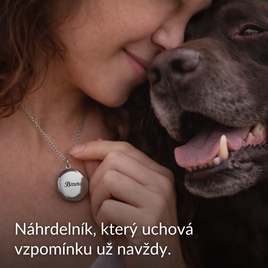 Vyklápěcí medailonek s fotografií